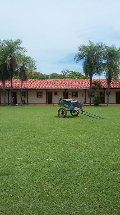 El Pantanal Hotel & Resort Puerto Quijarro  Exterior foto